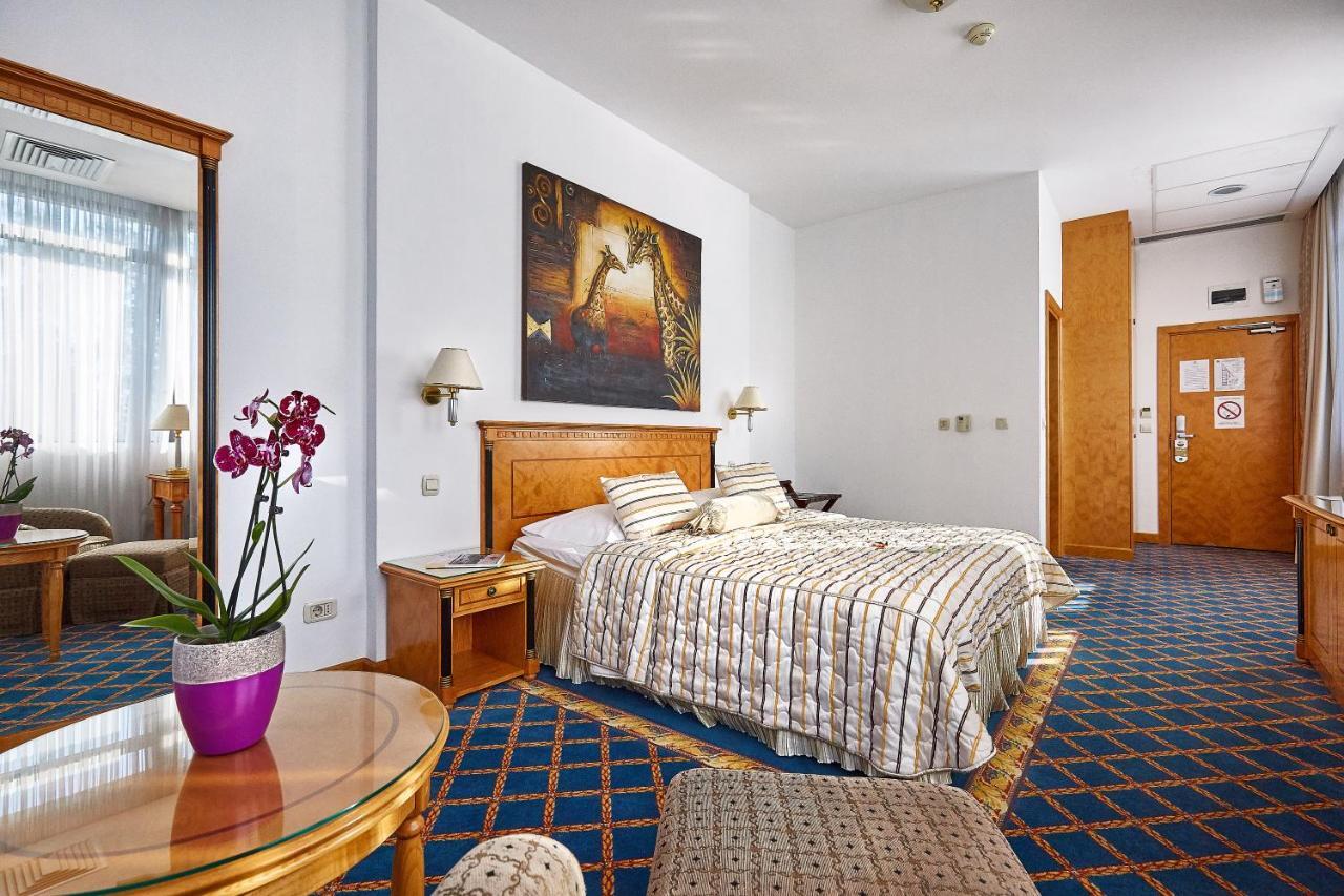 Garni Hotel Master 诺威萨 外观 照片