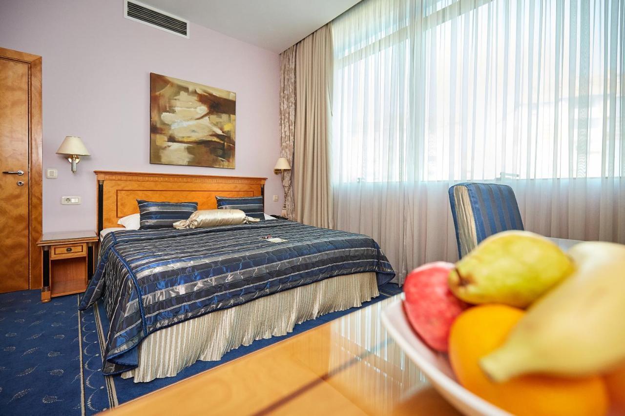 Garni Hotel Master 诺威萨 外观 照片